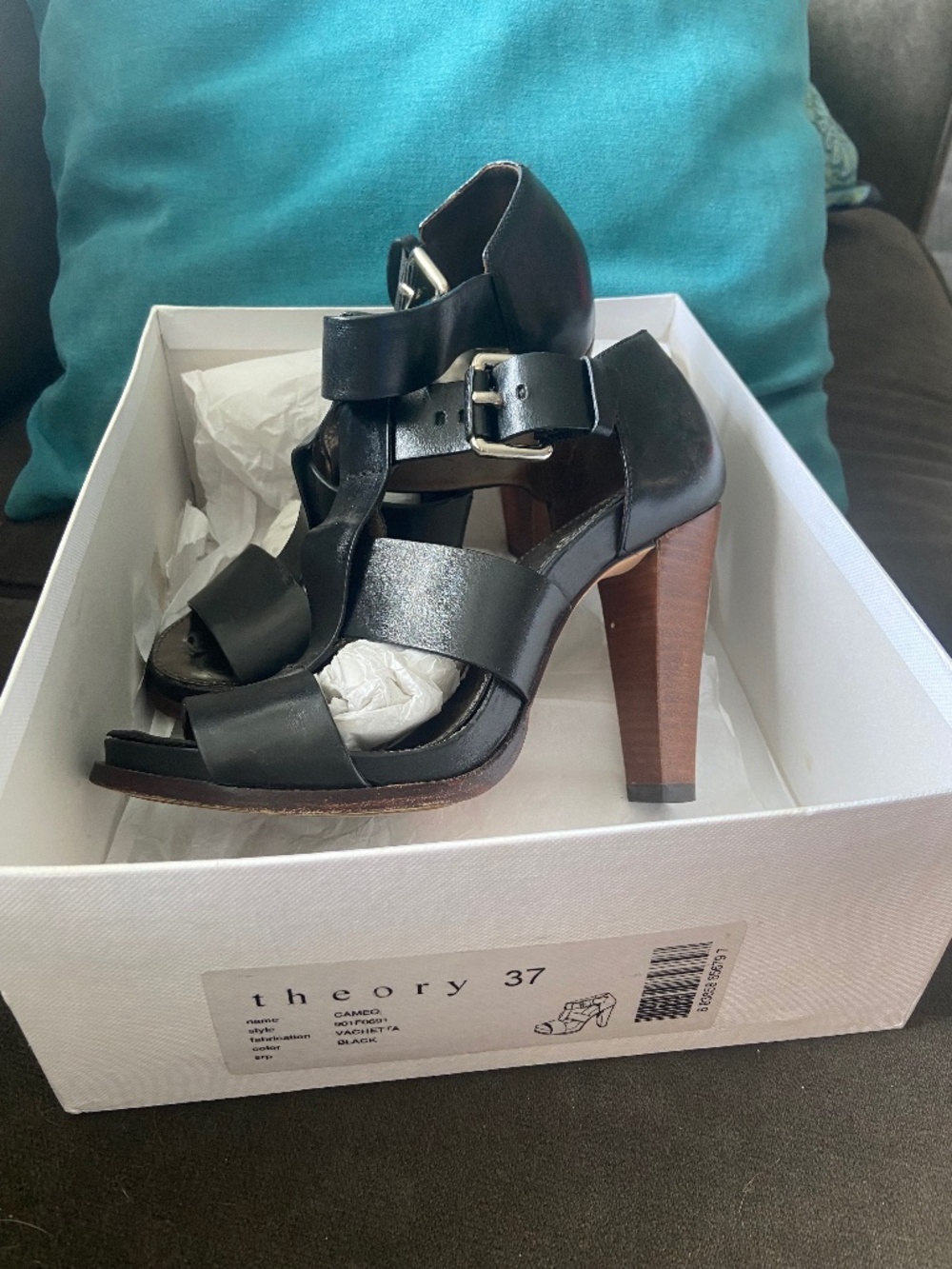 Heeled sandals